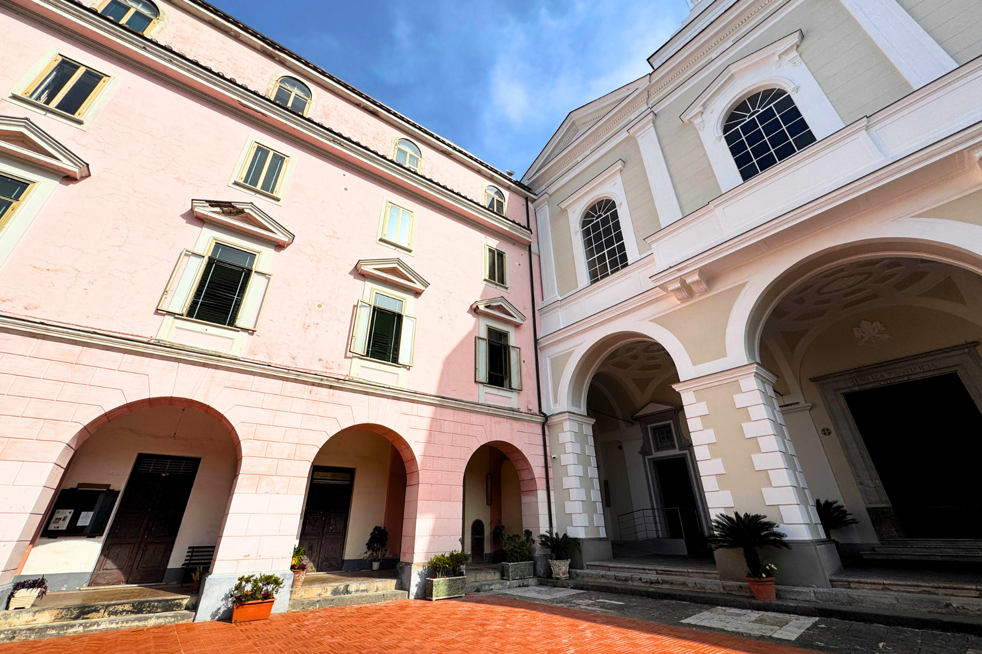 Basilica di Santa Maria di Materdomini